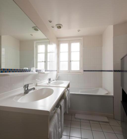 اتاق راحتی, Auberge De La Commanderie