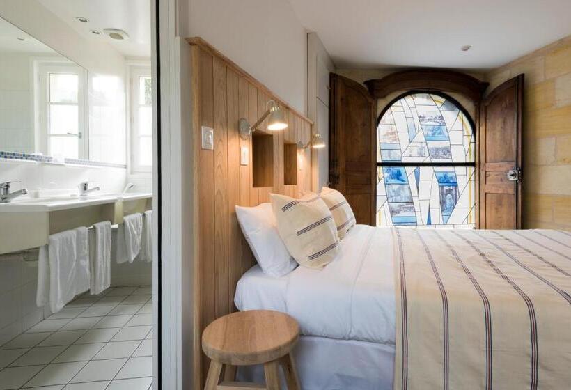 اتاق راحتی, Auberge De La Commanderie