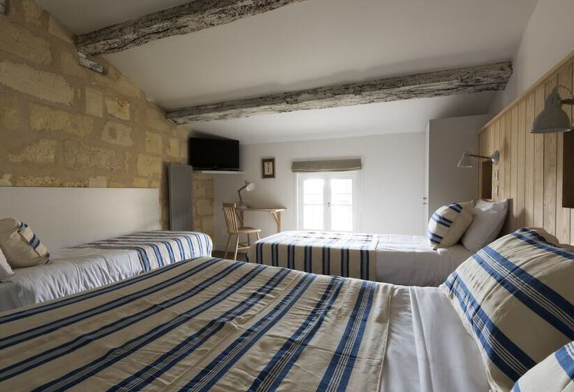 اتاق استاندارد چهار تخته, Auberge De La Commanderie