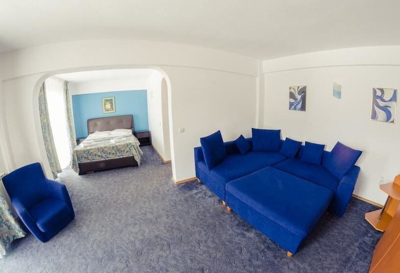 סוויטה, Cabana Trei Brazi