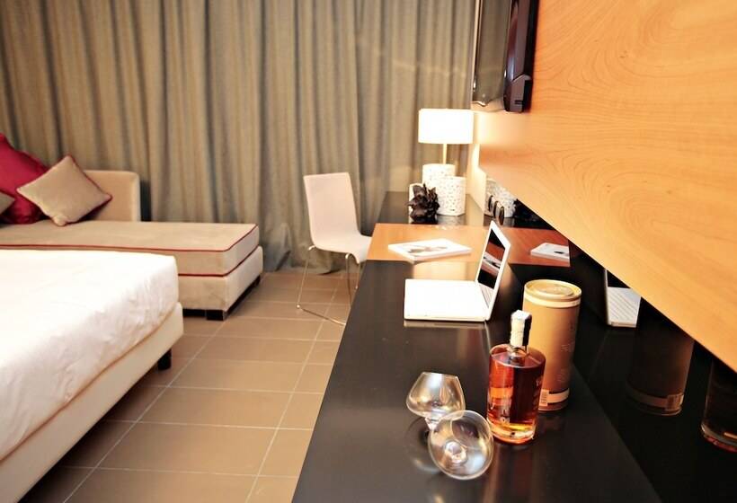 Номер Стандарт Трехместный, Cosmopolitan