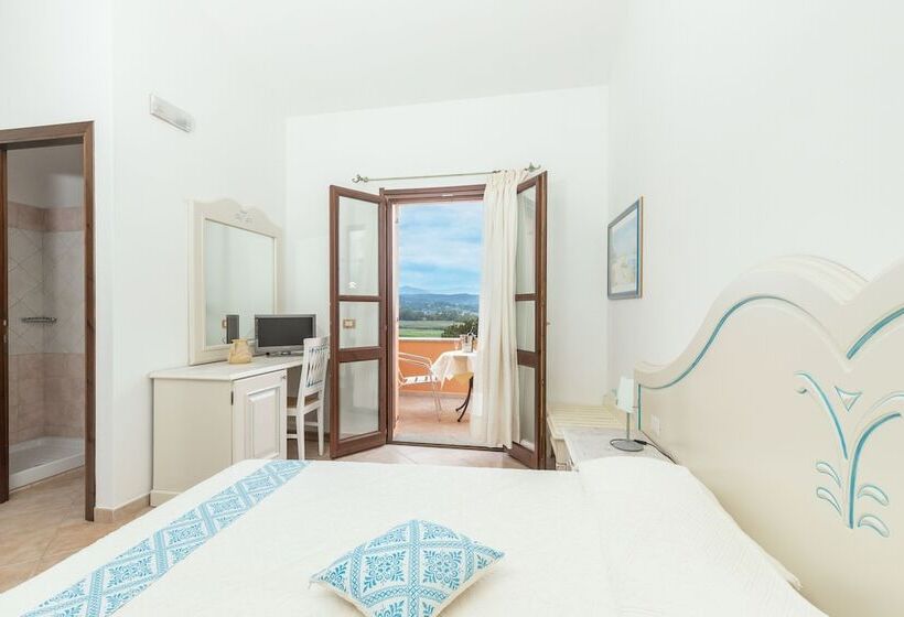 Habitació Superior Vista Muntanya, Genna E Masoni