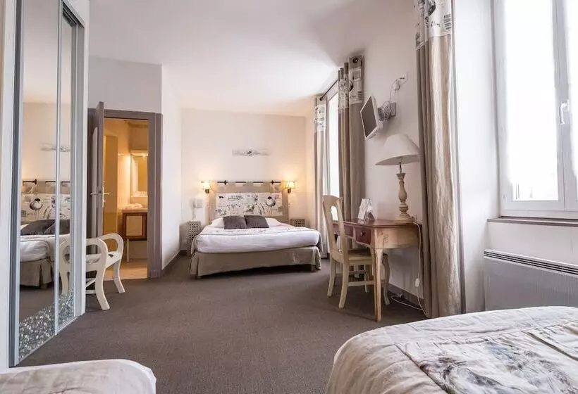 スタンダード４人部屋, Hôtel Le Peu Breton