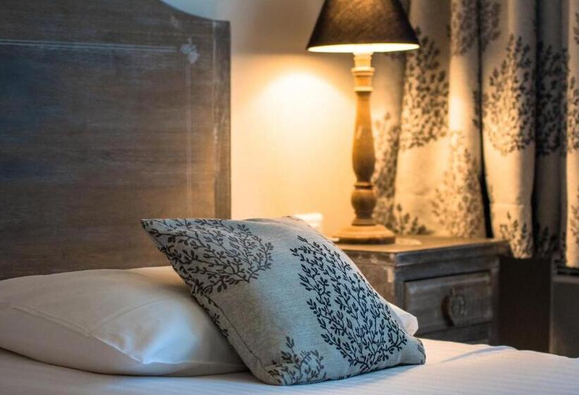 غرفة قياسية, Hôtel Le Peu Breton