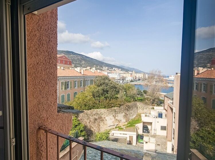 Номер Комфорт, Hôtel Posta Vecchia