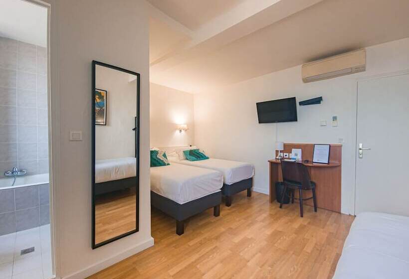 غرفة كومفورت ثلاثية, Hôtel Posta Vecchia