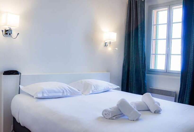 غرفة كومفورت ثلاثية, Hôtel Posta Vecchia