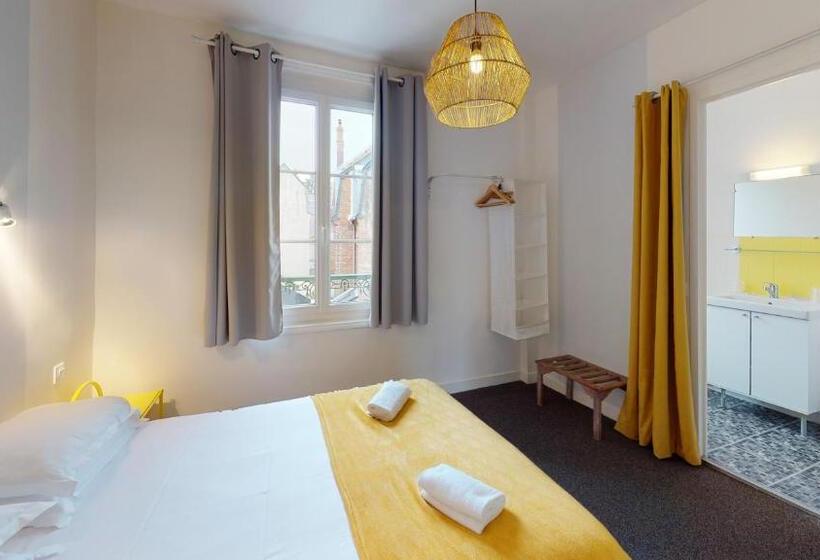 Номер Стандарт, L Estran