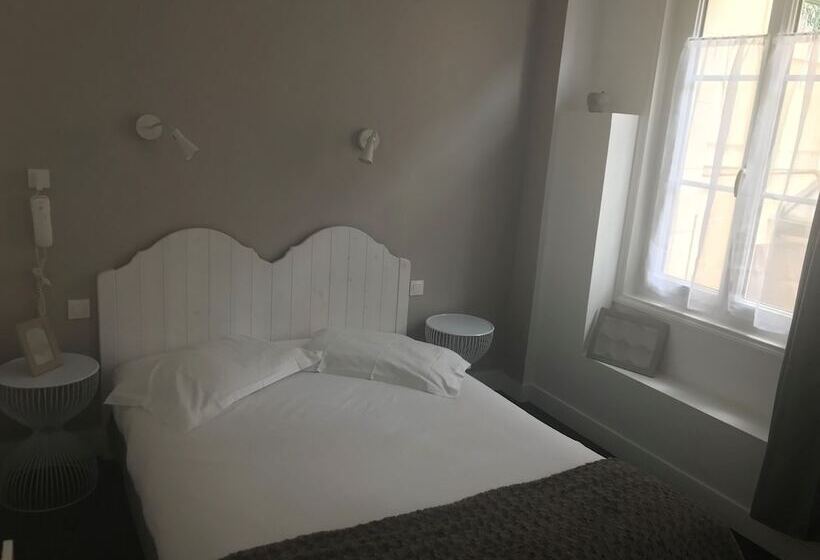 Номер Стандарт, L Estran