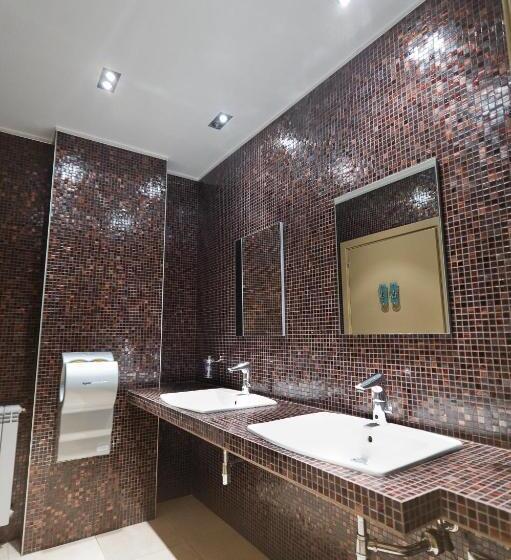 スタンダードルーム, Melqart