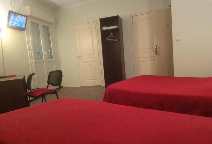 اتاق سوپریور خانوادگی, Moliere