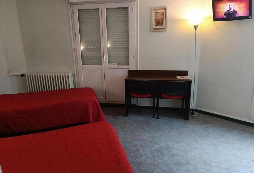 اتاق سوپریور سه تخته, Moliere