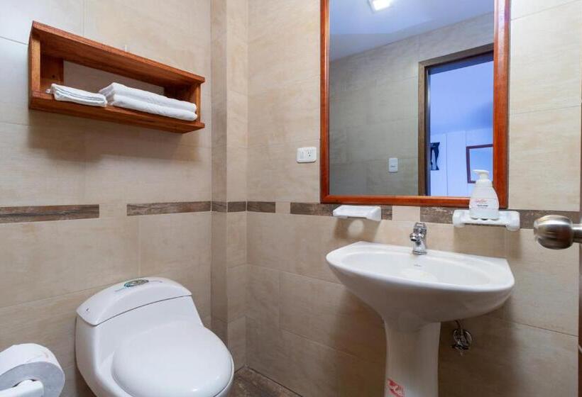 标准间, Napolitano Apart