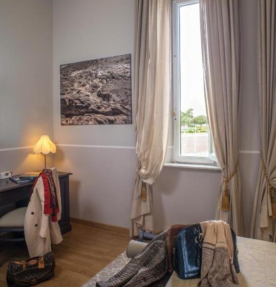 اتاق استاندارد, Navy