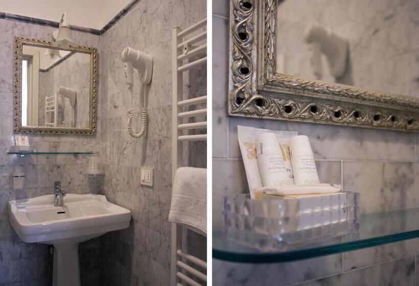 اتاق استاندارد سه نفره, Navy