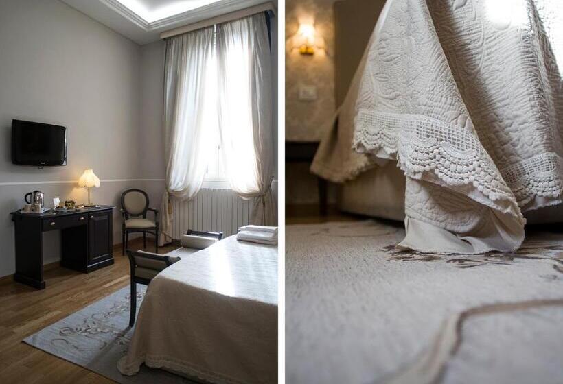 اتاق استاندارد سه نفره, Navy