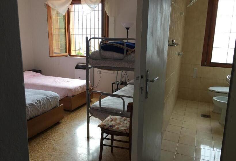 מיטה בחדר משותף, Ostello Trentapassi