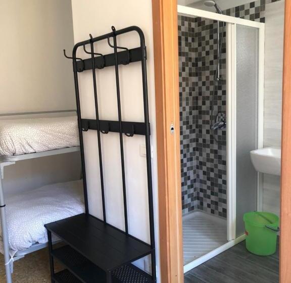 מיטה בחדר משותף, Ostello Trentapassi