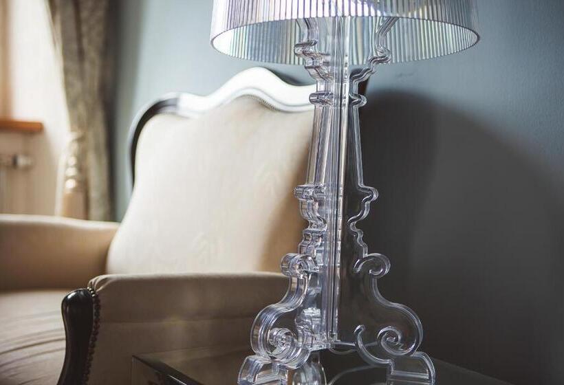 سوییت جونیور, Palazzo Radomiri Heritage Boutique