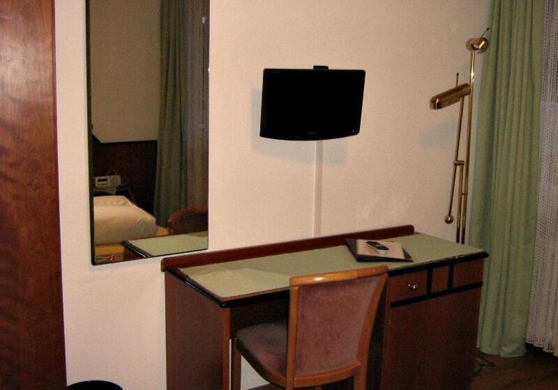 Номер Стандарт Индивидуальный, Restaurant Bären