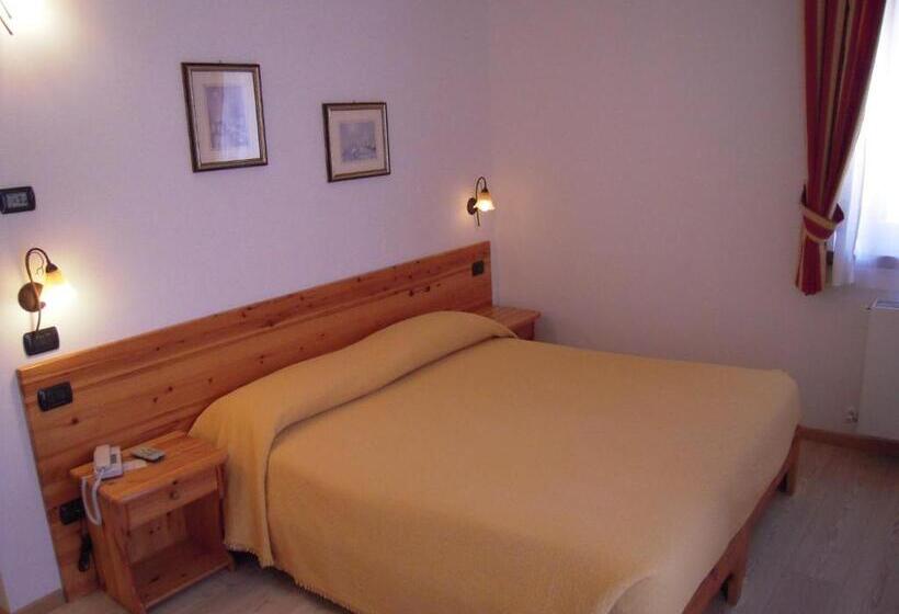 标准间带山景, Seggiovia