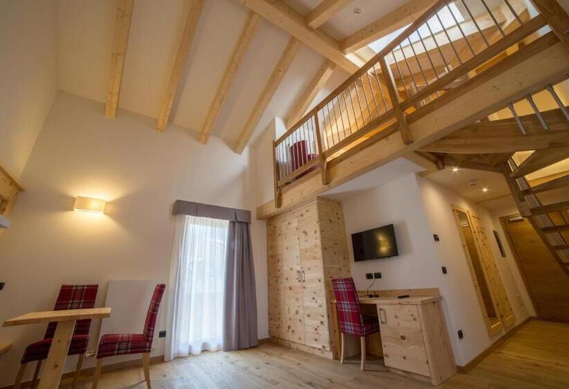 标准间带山景, Seggiovia