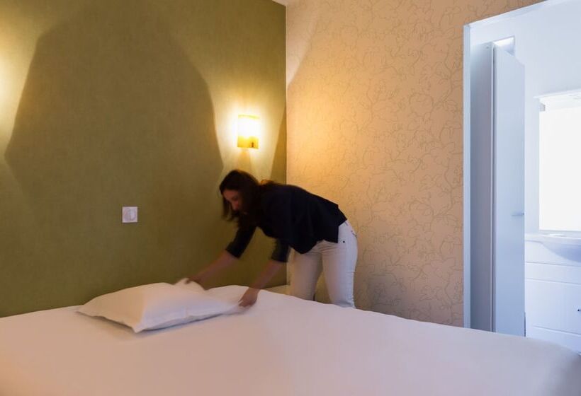 اتاق راحتی, The Originals Access, Hôtel Figeac