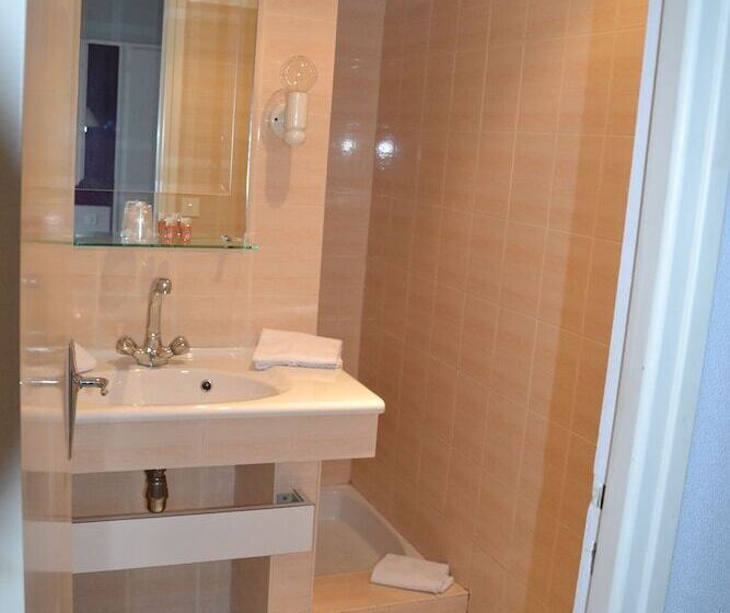 컴포트 룸, The Originals Access, Hôtel Figeac