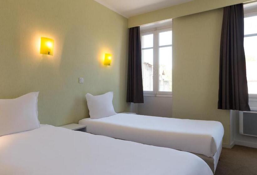 스탠다드 트리플 룸, The Originals Access, Hôtel Figeac