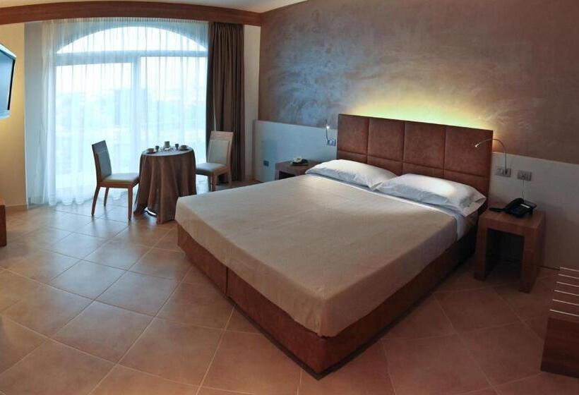 Номер Стандарт, Vespucci