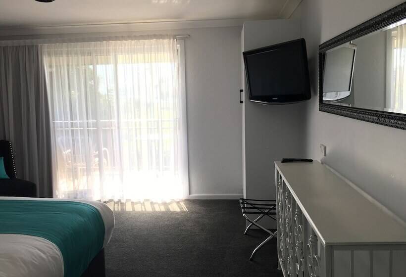 スイート, Araluen Motor Lodge