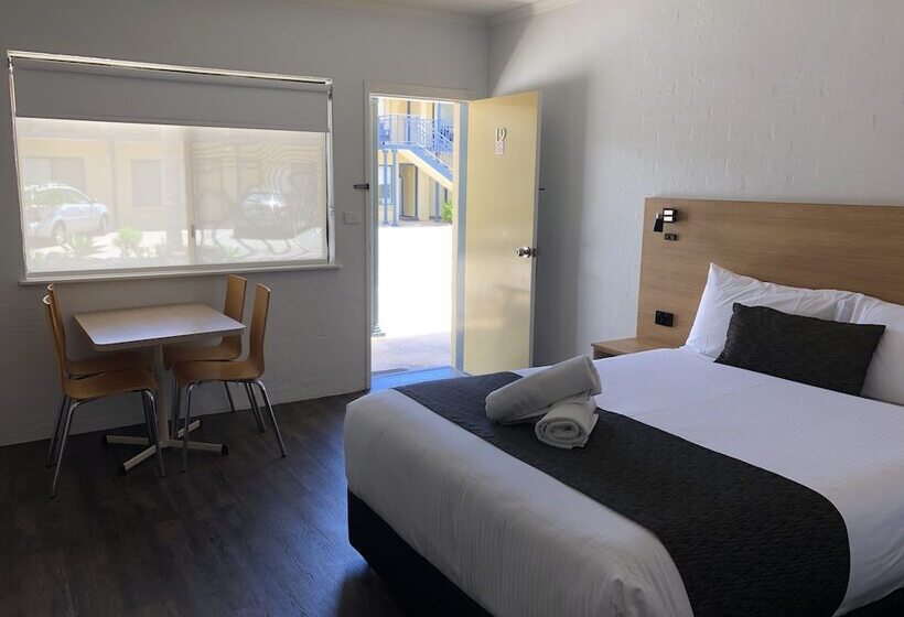 ファミリールーム, Araluen Motor Lodge