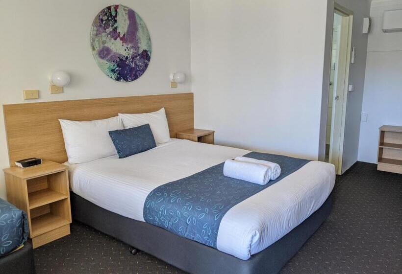 Семейный Номер, Araluen Motor Lodge