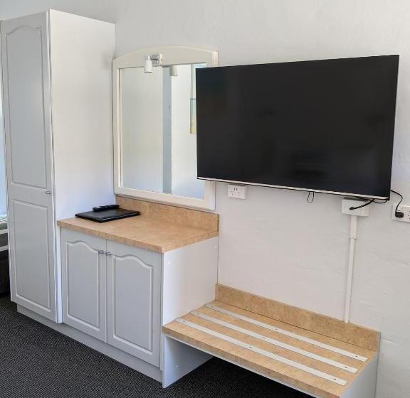 スイート, Araluen Motor Lodge