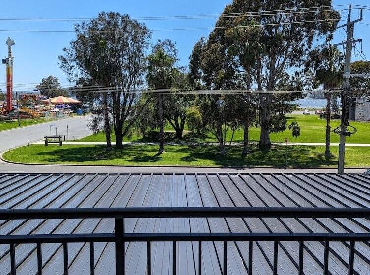 4ベッドルームアパートメント, Araluen Motor Lodge