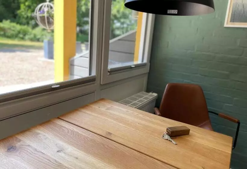 スタンダードルーム, Motel Rovli