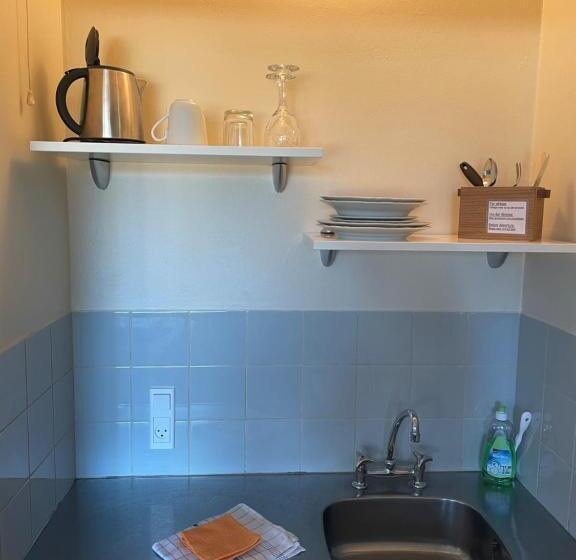 Номер Стандарт Трехместный, Motel Rovli