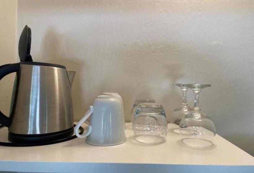 Номер Стандарт Трехместный, Motel Rovli