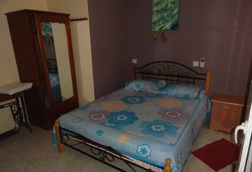 اتاق استاندارد, Tyvabro Guesthouse