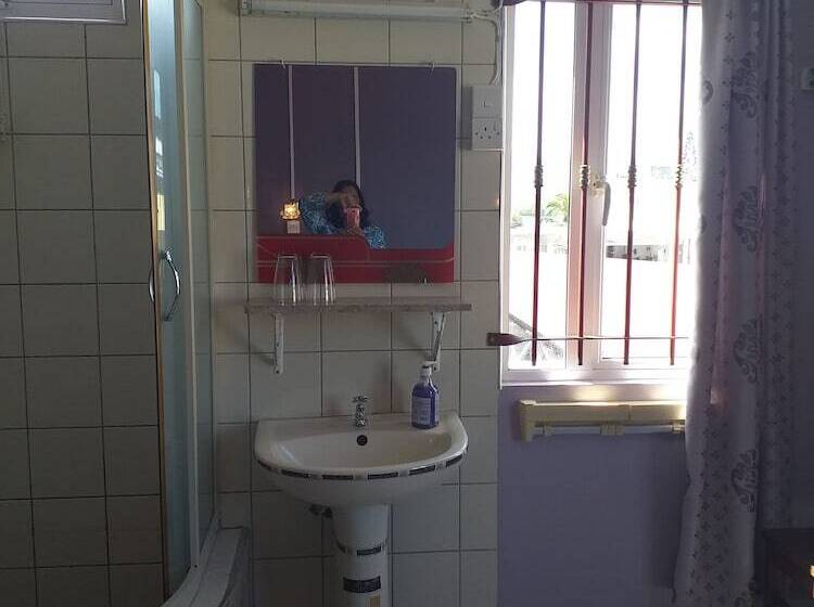 اتاق استاندارد, Tyvabro Guesthouse