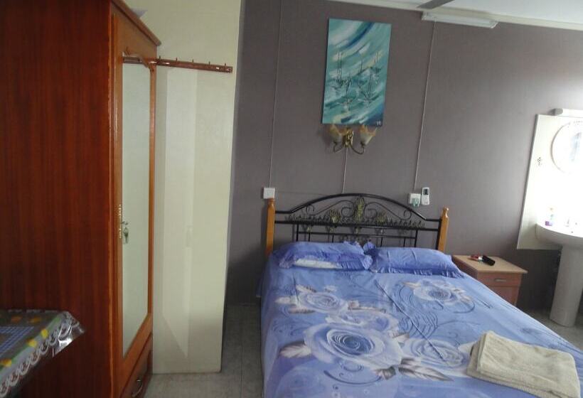 اتاق استاندارد یک نفره, Tyvabro Guesthouse