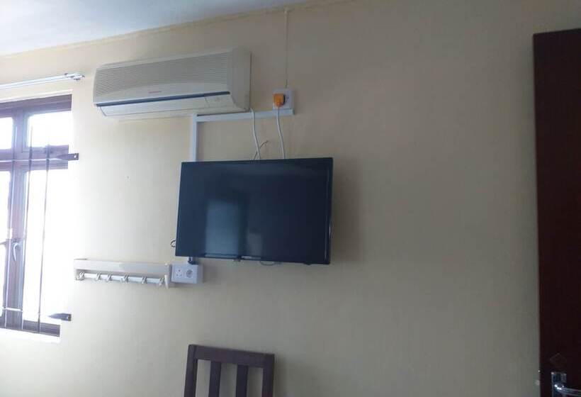 اتاق استاندارد سه نفره, Tyvabro Guesthouse