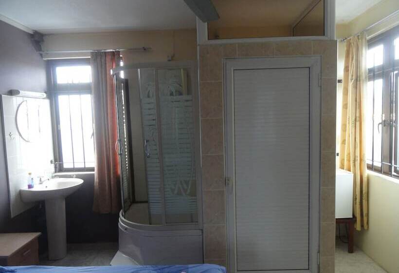 اتاق استاندارد, Tyvabro Guesthouse