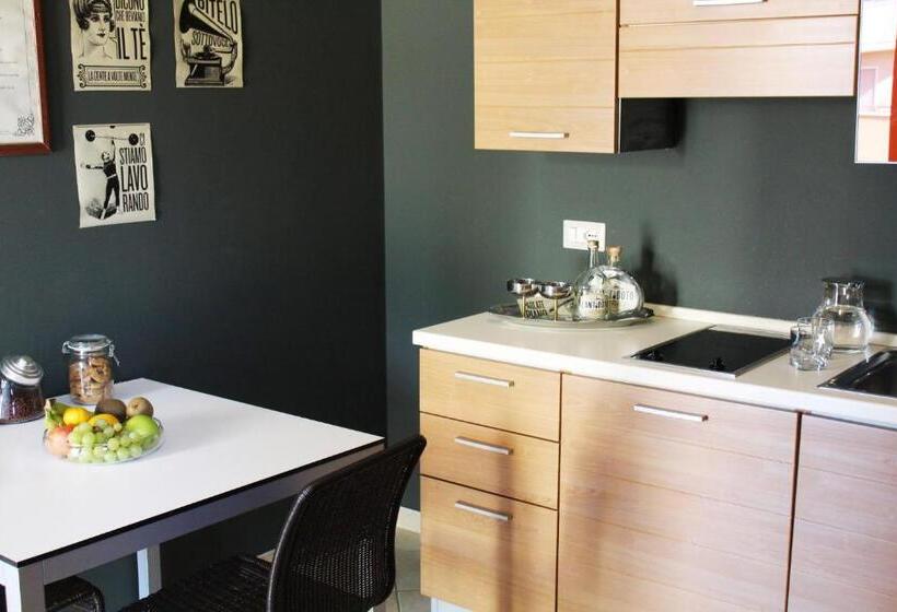 חדר סטנדרט לארבעה, Colonna Rooms & Apartment