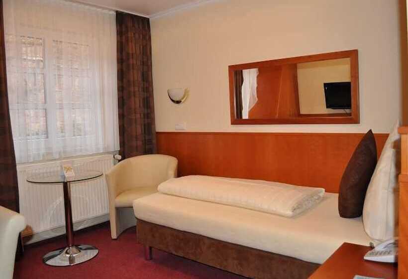 Номер Стандарт Индивидуальный, Schlosshotel Landstuhl