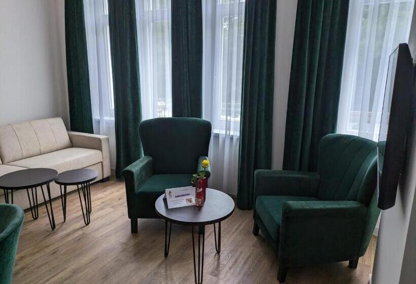 סוויטה, Seehotel Ecktannen