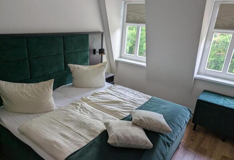 סוויטה, Seehotel Ecktannen