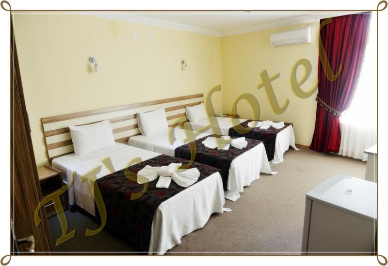 샬레, The Chalets Motel