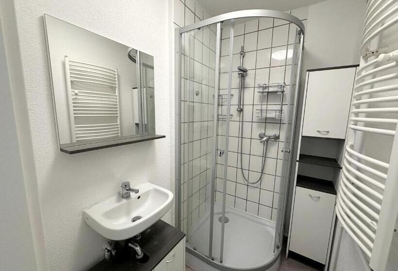 חדר דלוקס, Cozy Room In A Sharing Apartment Wg In The Black Forest