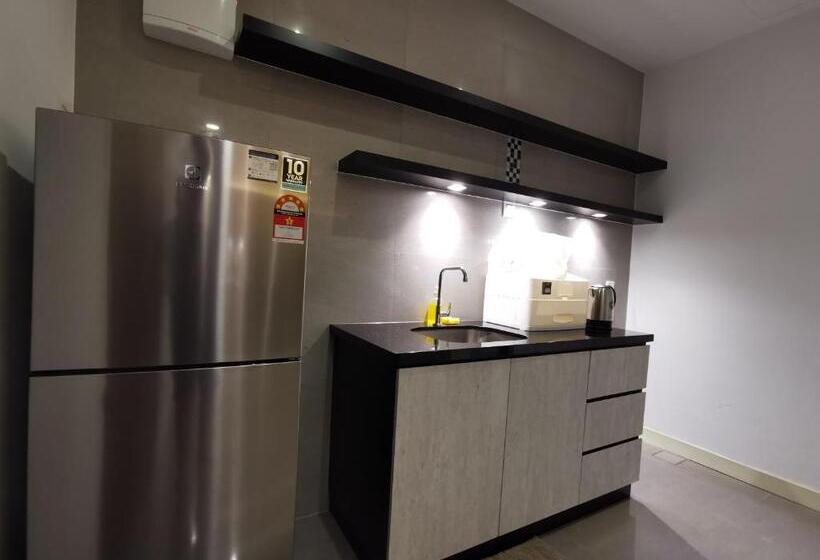 آپارتمان 1 خوابه با چشم‌انداز دریا, Thermospace Imperio A2810 Melaka City